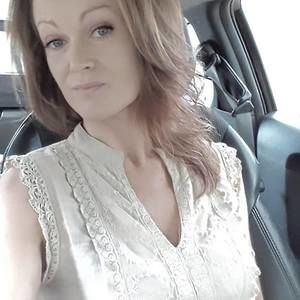 Meet your Posher, Bobbi